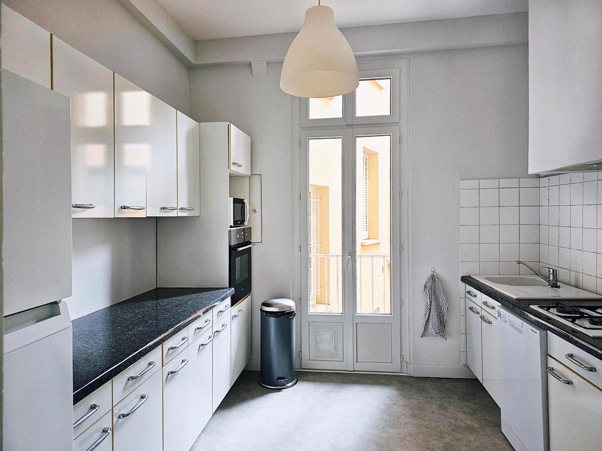 L'idrac, En Hyper Centre Apartment